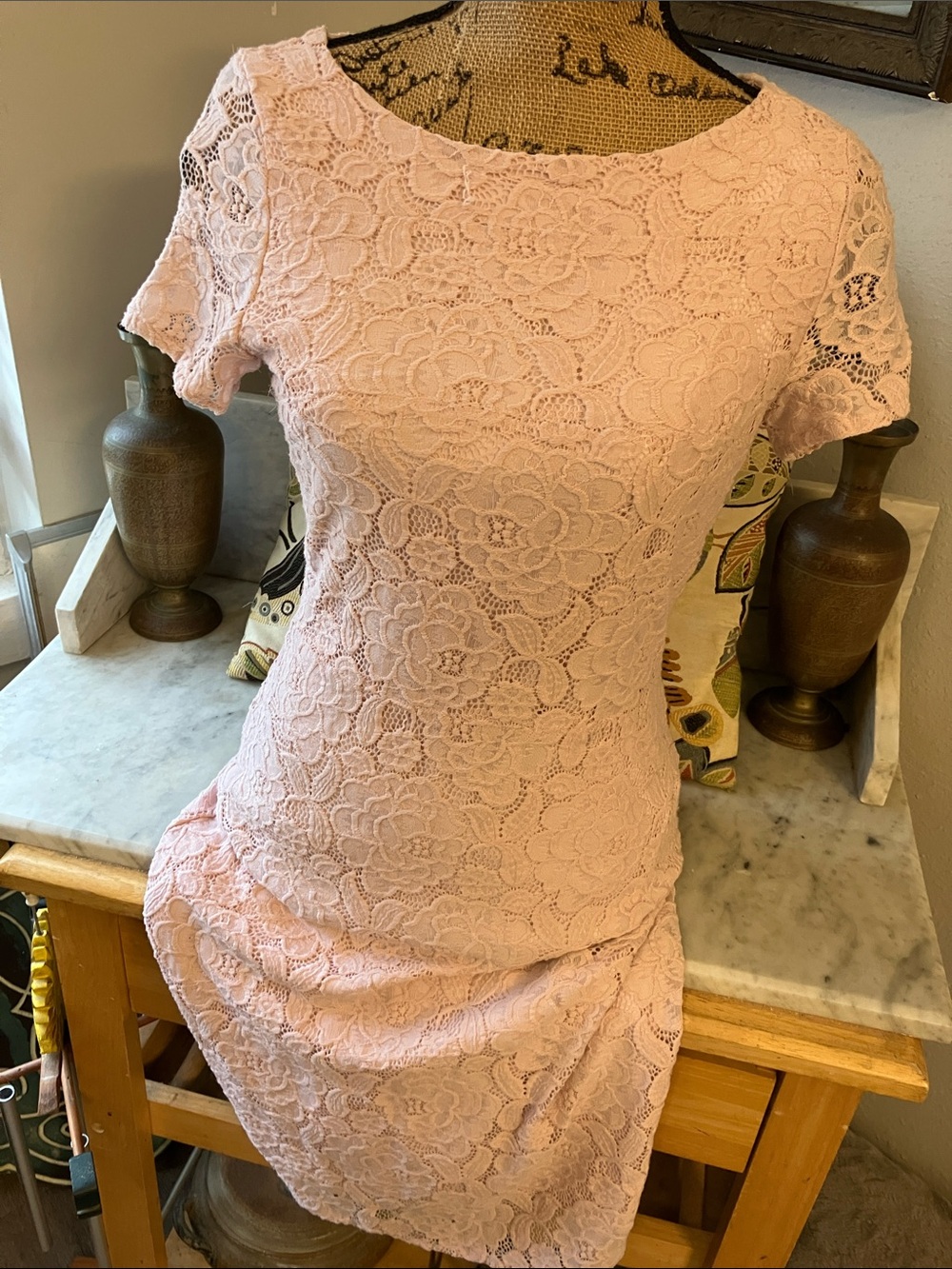 Ivanka Trump Blush Pink Floral Lace Midi Dress Sexy Cute Dressy! 6